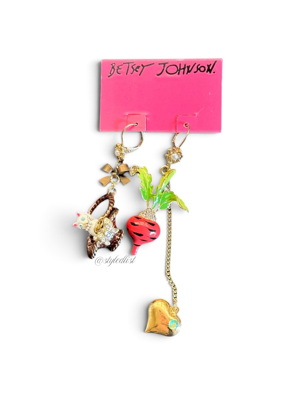 Betsey Johnson Farmhouse Cat In Basket with Bow and Turnip Earrings New